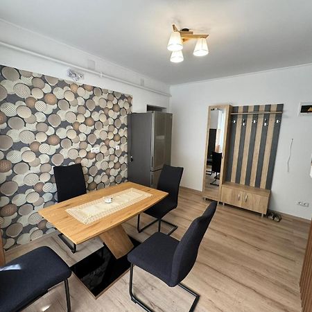 Bingo Apartman Cristuru Secuiesc Exterior foto