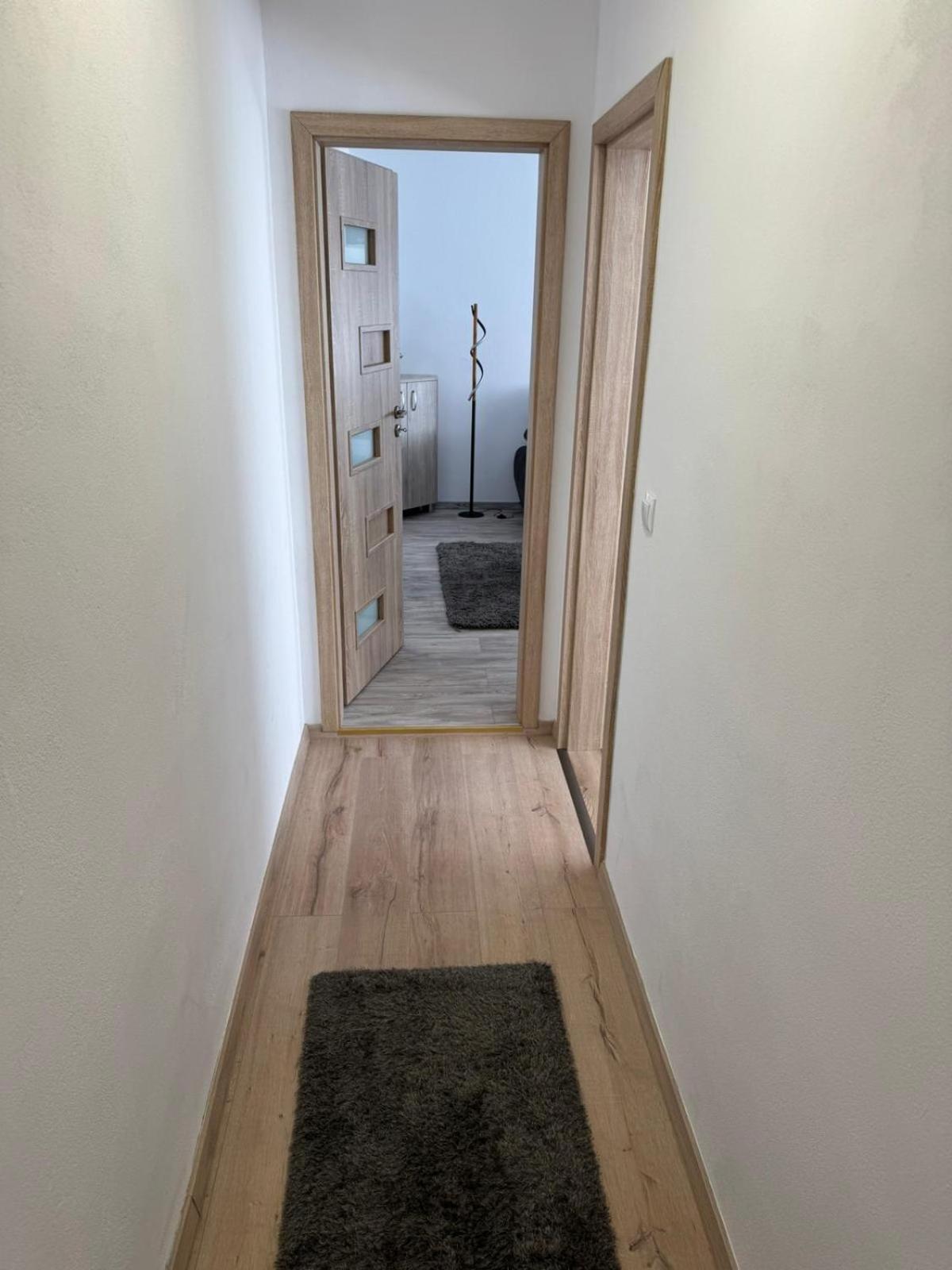 Bingo Apartman Cristuru Secuiesc Exterior foto